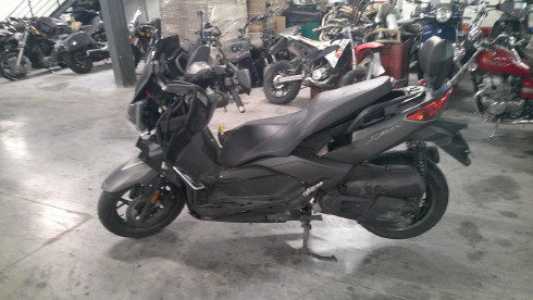YAMAHA X-MAX 125 Accidenté RSV N°22499