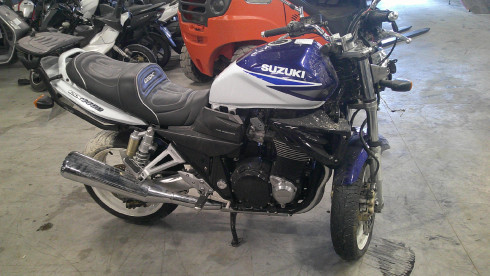 SUZUKI GSX 1400 ACCIDENTE RSV N°19647