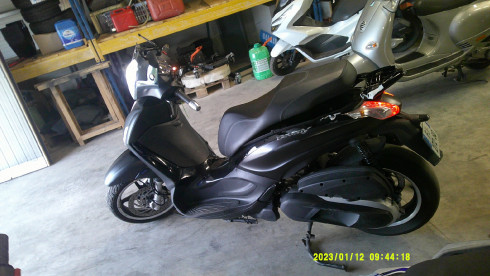 PIAGGIO BEVERLY 350 Accidentée RSV N°21521