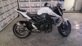 SUZUKI GSR 750 ACCIDENTE RSV N°22675
