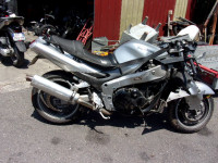 KAWASAKI ZZR 1200 accidentée RSV N°16145