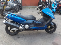 YAMAHA TMAX 500 en lot ou a l