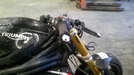 TRIUMPH SPEED TRIPLE 1200 Accidentée RSV N°19684