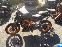 KTM 390 DUKE accidenté rsv n°15164