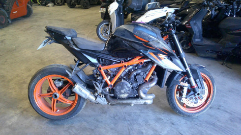 KTM 1290 SUPER DUKE R ACCIDENTE RSV N°21048