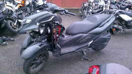 YAMAHA TRICITY 300 ACCIDENTE RSV N°17329