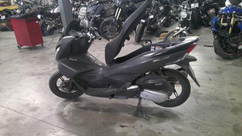 HONDA PCX 125 ACCIDENTE RSV N°22467