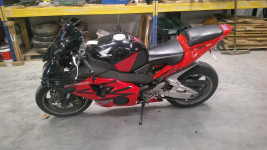 HONDA CBR 900 RR  accidentée RSV N°17818