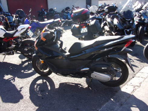 HONDA PCX 125 Accidentée RSV N°15781