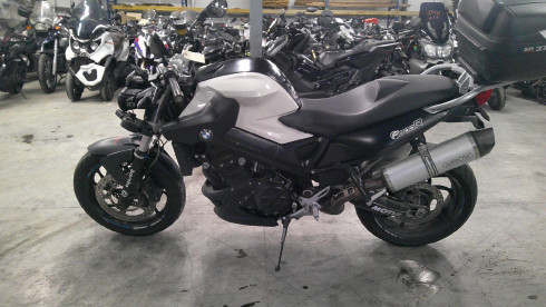 BMW F 800 R petit choc RIV CG N°19366