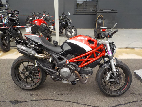 DUCATI 796 MONSTER Accidentée RSV N°16317