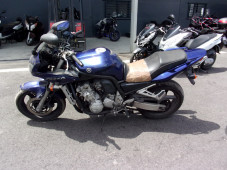 YAMAHA FAZER en lot ou à l