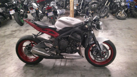 TRIUMPH STREET TRIPLE 675 RX Accidente RSV N°21070