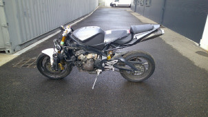 TRIUMPH DAYTONA 675 Accidente RSV N°21071