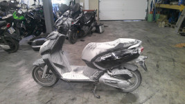 PEUGEOT KISBEE en lot ou a l