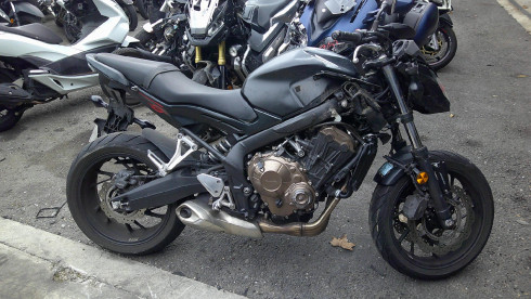 HONDA CB 650 F accidenté rsv n°17159