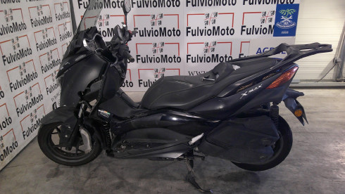 YAMAHA X-MAX 300 ACCIDENTE RSV N°22677