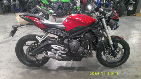 TRIUMPH Street Triple 660 ACCIDENTE RSV N°21987