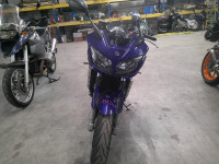 YAMAHA FZS FAZER 1000  Accidentée RSV N°19124