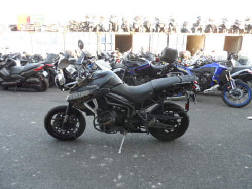 TRIUMPH TIGER 800 XRT ACCIDENTE RSV N°17295